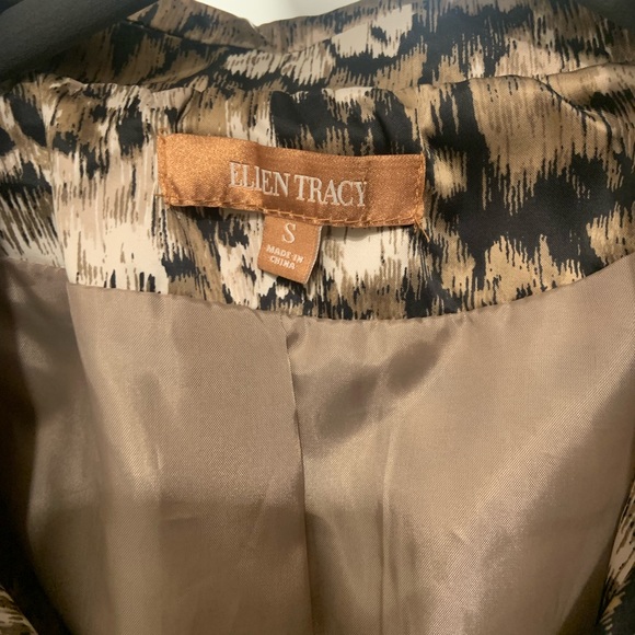 Ellen Tracy Trench Coat - Picture 3 of 4